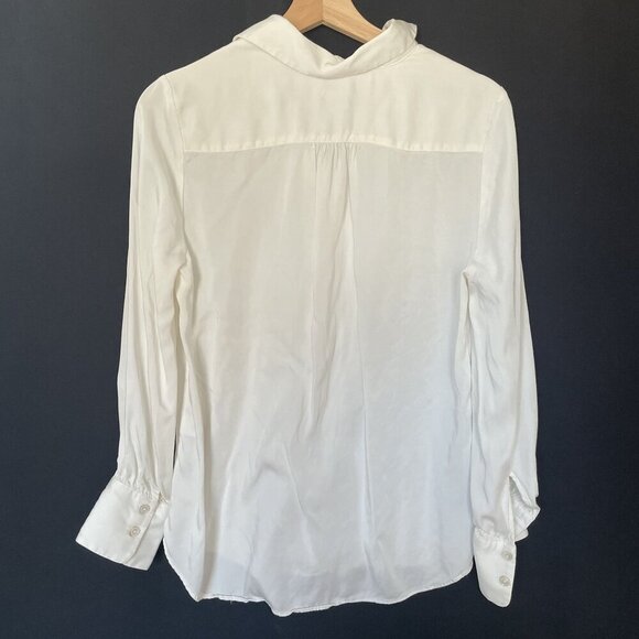Chico's Womens White Modal Button Cuff Blouse Size US 8/10 business casual top - Picture 7 of 7